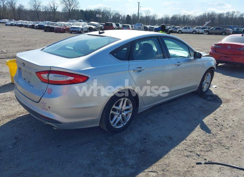 Photo 4 of 2013 Ford Fusion SE (VIN 3FA6P0HR5DR181729)