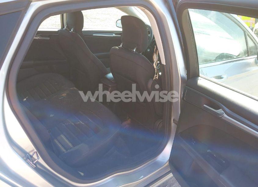 Photo 8 of 2013 Ford Fusion SE (VIN 3FA6P0HR5DR181729)