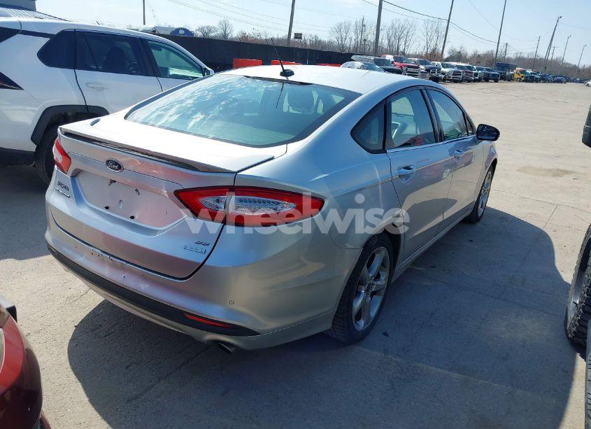 Photo 4 of 2013 Ford Fusion SE (VIN 3FA6P0HR5DR199082)