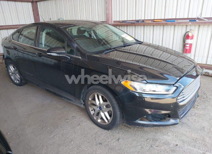 2013 Ford Fusion SE (VIN 3FA6P0HR5DR226281) main photo