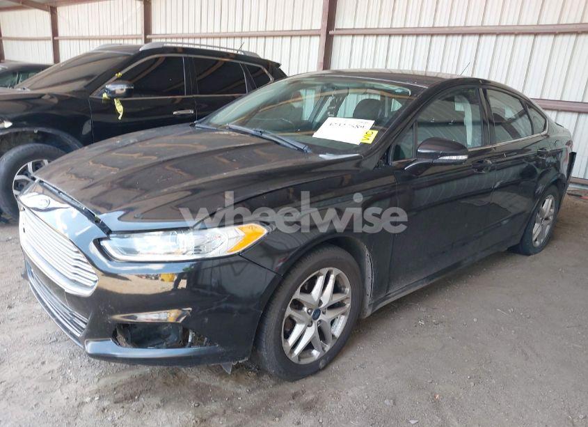 Photo 2 of 2013 Ford Fusion SE (VIN 3FA6P0HR5DR226281)