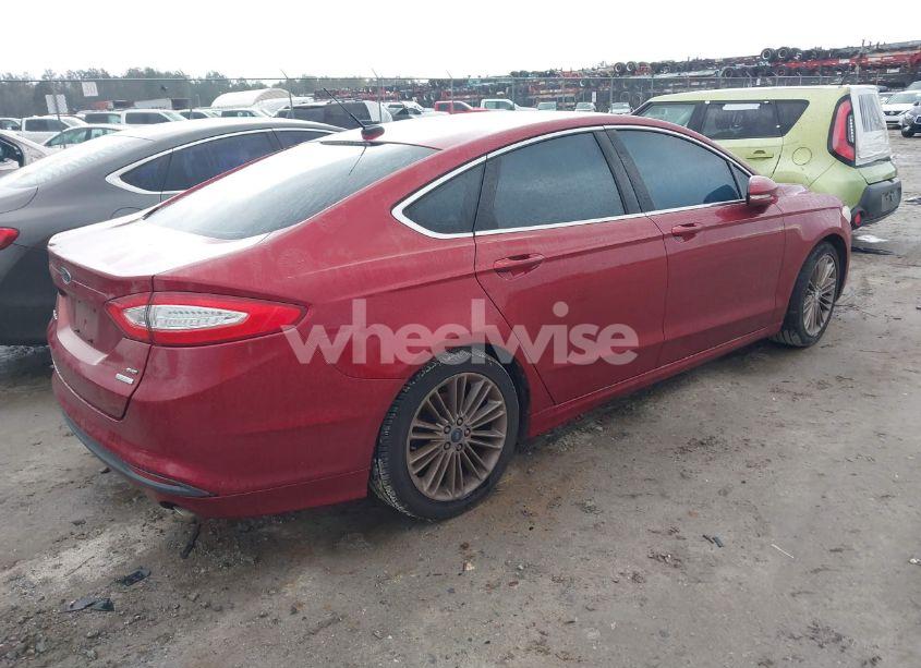 Photo 4 of 2013 Ford Fusion SE (VIN 3FA6P0HR5DR240262)