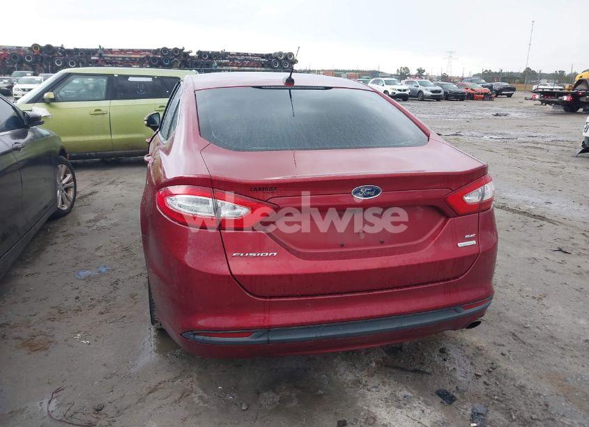 Photo 6 of 2013 Ford Fusion SE (VIN 3FA6P0HR5DR240262)