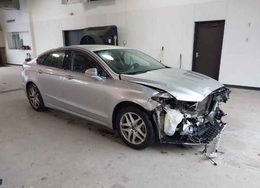2013 Ford Fusion SE (VIN 3FA6P0HR5DR289302) main photo