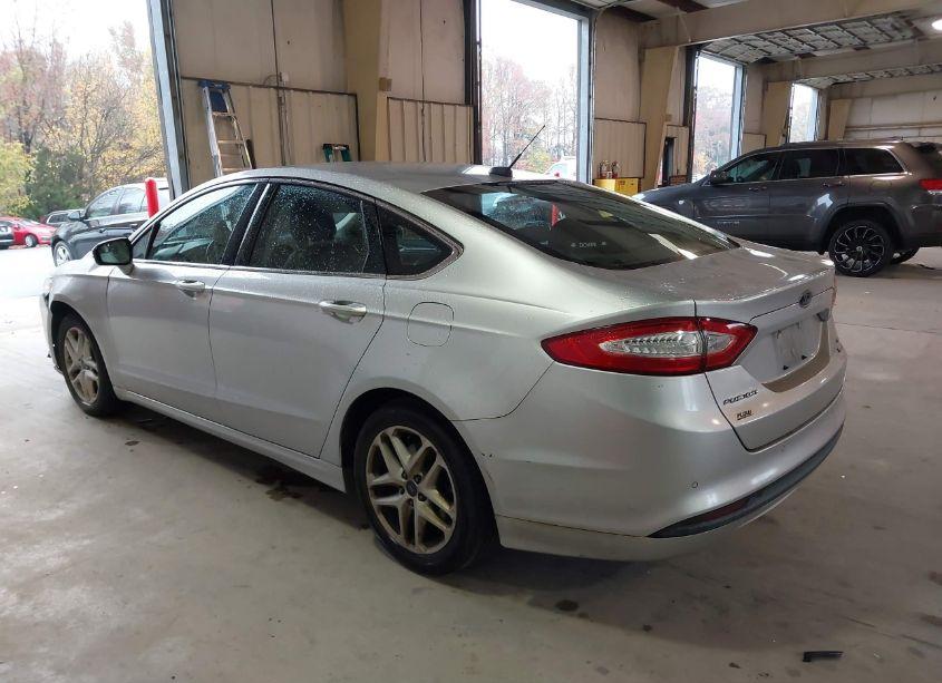 Photo 3 of 2013 Ford Fusion SE (VIN 3FA6P0HR5DR289302)