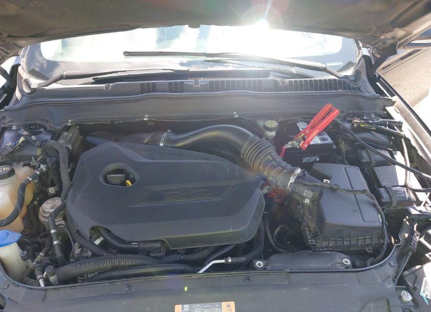 Photo 10 of 2013 Ford Fusion SE (VIN 3FA6P0HR5DR305790)