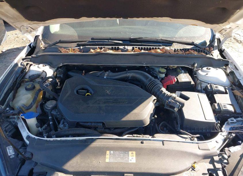 Photo 10 of 2013 Ford Fusion SE (VIN 3FA6P0HR5DR317616)