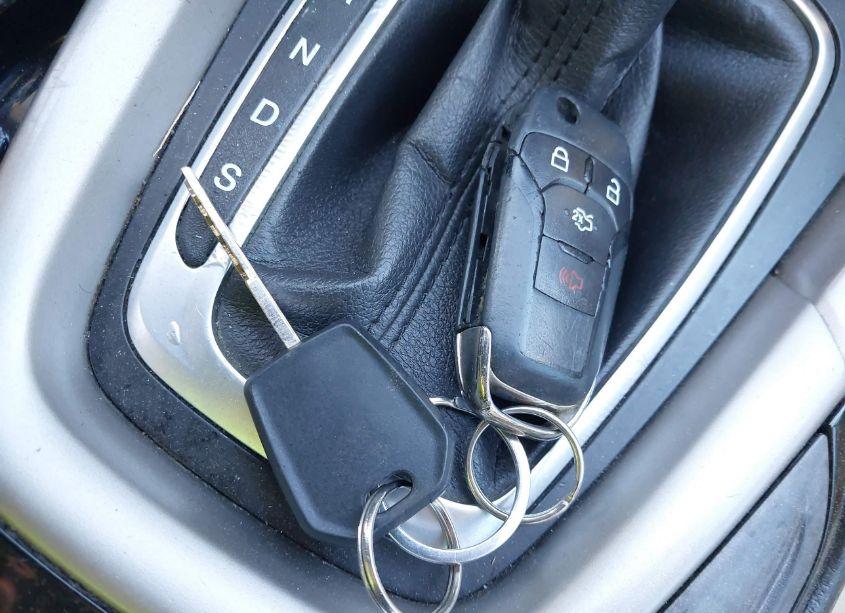 Photo 11 of 2013 Ford Fusion SE (VIN 3FA6P0HR5DR317616)