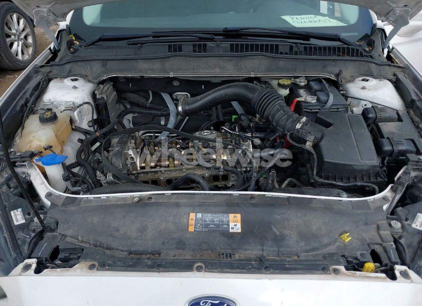 Photo 10 of 2013 Ford Fusion SE (VIN 3FA6P0HR5DR359686)