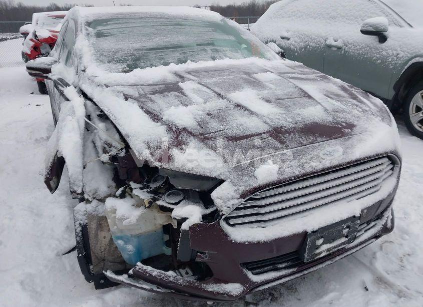 2013 Ford Fusion SE (VIN 3FA6P0HR5DR377251) main photo