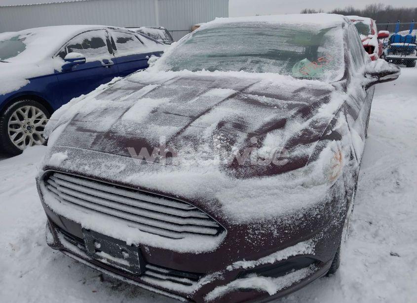 Photo 2 of 2013 Ford Fusion SE (VIN 3FA6P0HR5DR377251)