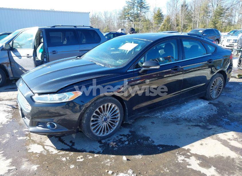 Photo 2 of 2013 Ford Fusion SE (VIN 3FA6P0HR6DR100902)