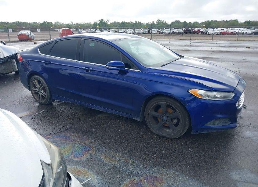 2013 Ford Fusion SE (VIN 3FA6P0HR6DR102262) main photo