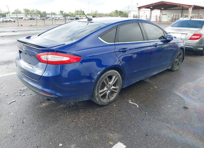 Photo 4 of 2013 Ford Fusion SE (VIN 3FA6P0HR6DR102262)