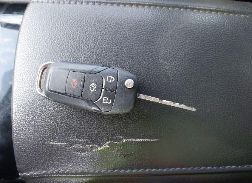 Photo 11 of 2013 Ford Fusion SE (VIN 3FA6P0HR6DR135861)