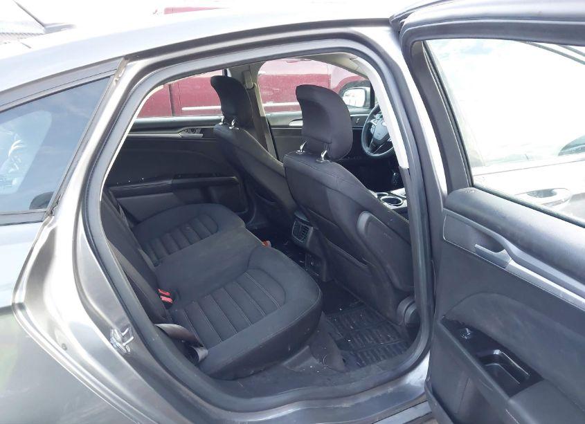 Photo 8 of 2013 Ford Fusion SE (VIN 3FA6P0HR6DR135861)