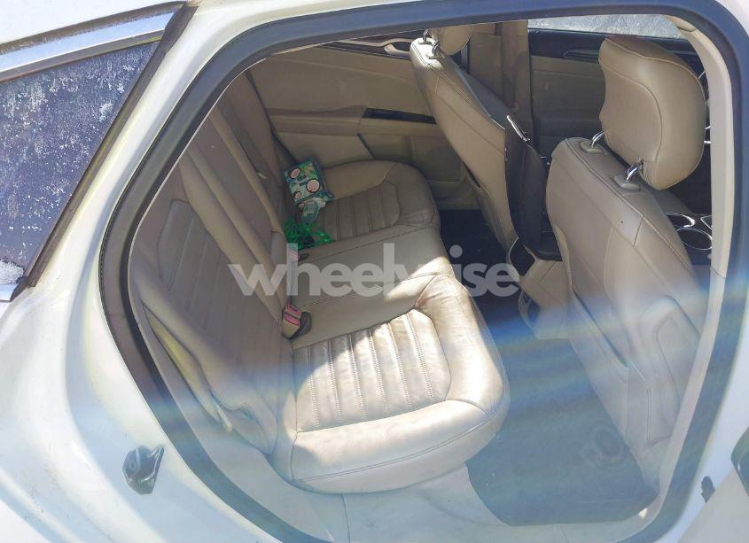 Photo 8 of 2013 Ford Fusion SE (VIN 3FA6P0HR6DR138825)