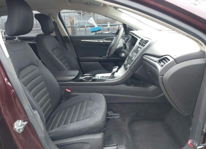 Photo 5 of 2013 Ford Fusion SE (VIN 3FA6P0HR6DR157357)