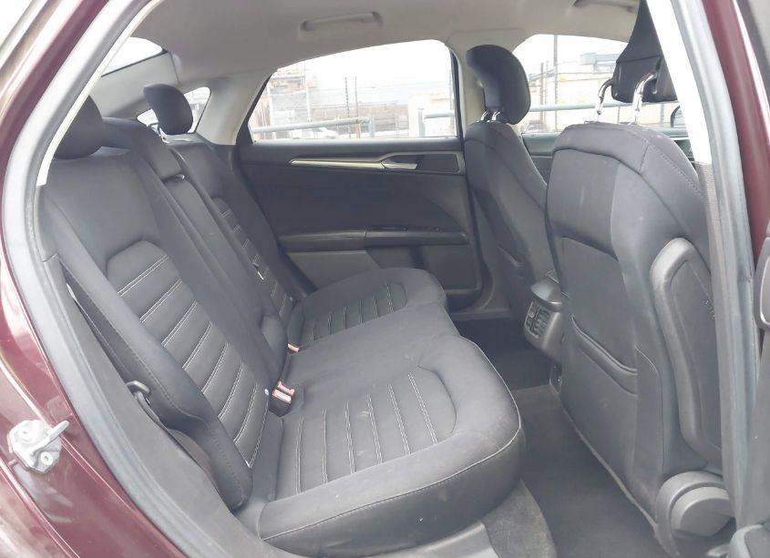 Photo 8 of 2013 Ford Fusion SE (VIN 3FA6P0HR6DR157357)