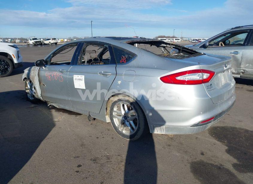 Photo 3 of 2013 Ford Fusion SE (VIN 3FA6P0HR6DR158766)