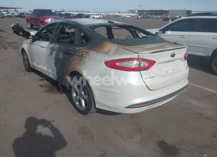 Photo 3 of 2013 Ford Fusion SE (VIN 3FA6P0HR6DR170108)