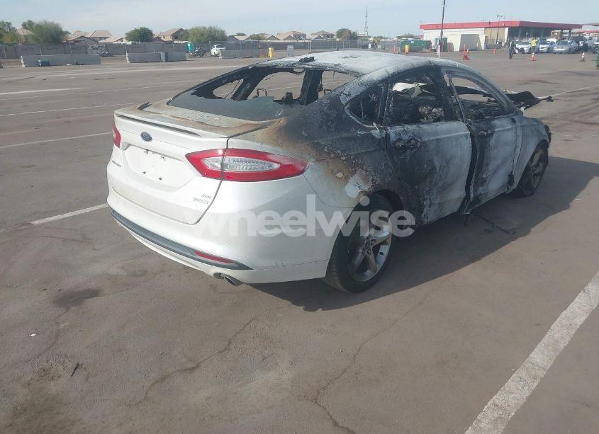 Photo 4 of 2013 Ford Fusion SE (VIN 3FA6P0HR6DR170108)