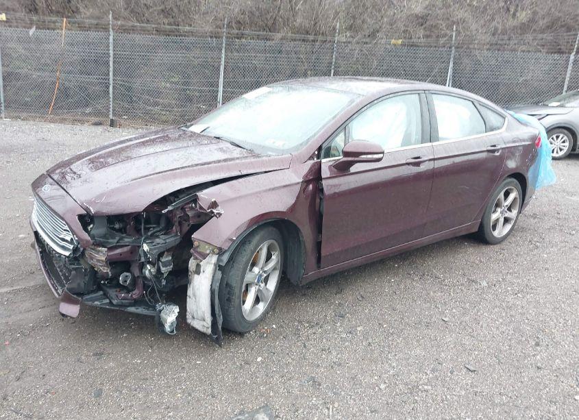 Photo 2 of 2013 Ford Fusion SE (VIN 3FA6P0HR6DR206072)