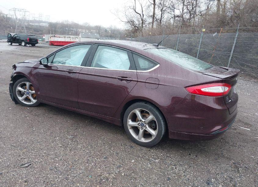 Photo 3 of 2013 Ford Fusion SE (VIN 3FA6P0HR6DR206072)