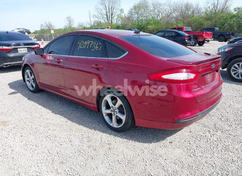 Photo 3 of 2013 Ford Fusion SE (VIN 3FA6P0HR6DR207528)