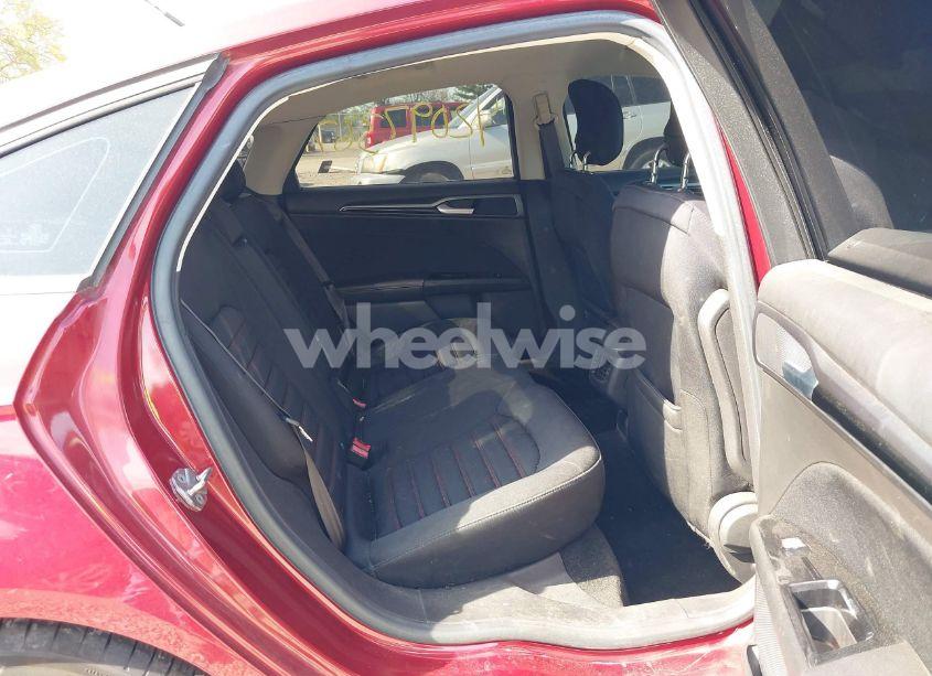 Photo 8 of 2013 Ford Fusion SE (VIN 3FA6P0HR6DR207528)