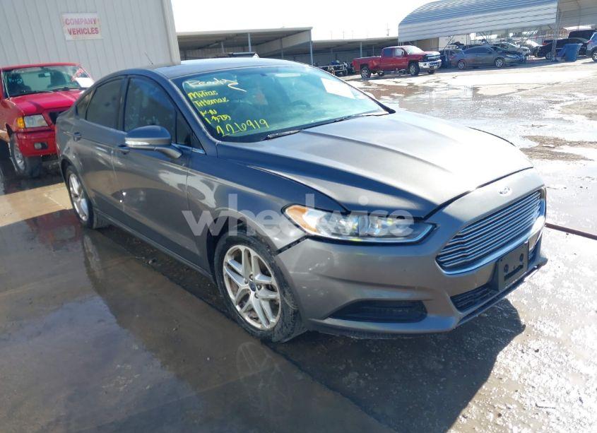 2013 Ford Fusion SE (VIN 3FA6P0HR6DR226919) main photo