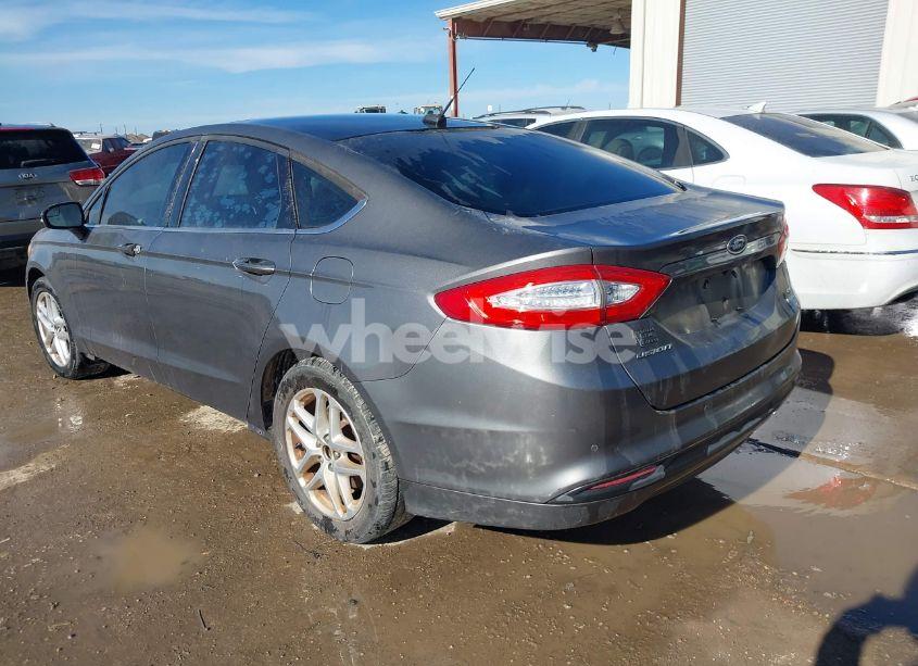 Photo 3 of 2013 Ford Fusion SE (VIN 3FA6P0HR6DR226919)