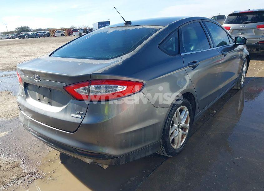 Photo 4 of 2013 Ford Fusion SE (VIN 3FA6P0HR6DR226919)