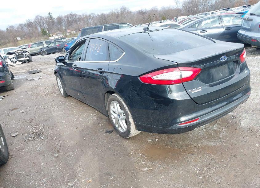 Photo 3 of 2013 Ford Fusion SE (VIN 3FA6P0HR6DR249925)