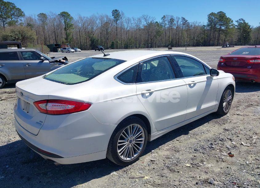 Photo 4 of 2013 Ford Fusion SE (VIN 3FA6P0HR6DR258883)