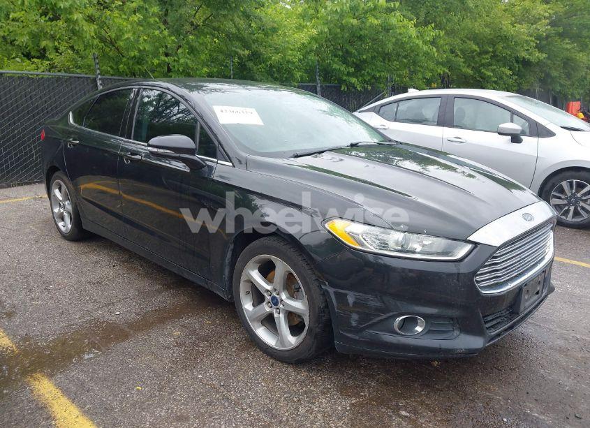 2013 Ford Fusion SE (VIN 3FA6P0HR6DR303434) main photo
