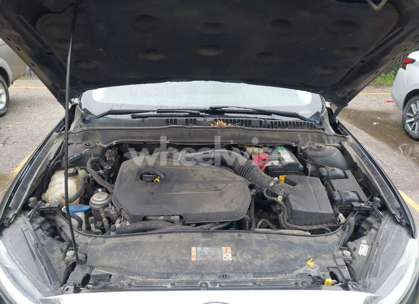 Photo 10 of 2013 Ford Fusion SE (VIN 3FA6P0HR6DR303434)