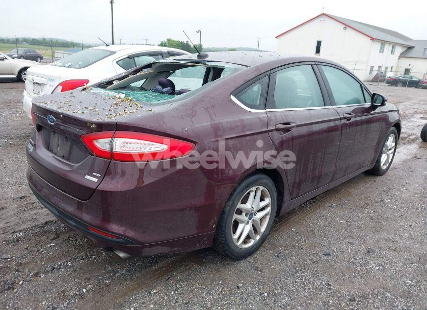 Photo 4 of 2013 Ford Fusion SE (VIN 3FA6P0HR6DR316703)