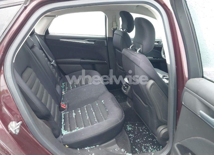 Photo 8 of 2013 Ford Fusion SE (VIN 3FA6P0HR6DR316703)