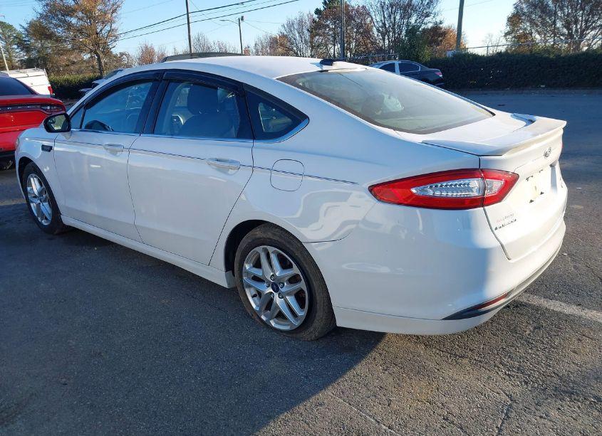 Photo 3 of 2013 Ford Fusion SE (VIN 3FA6P0HR6DR338913)