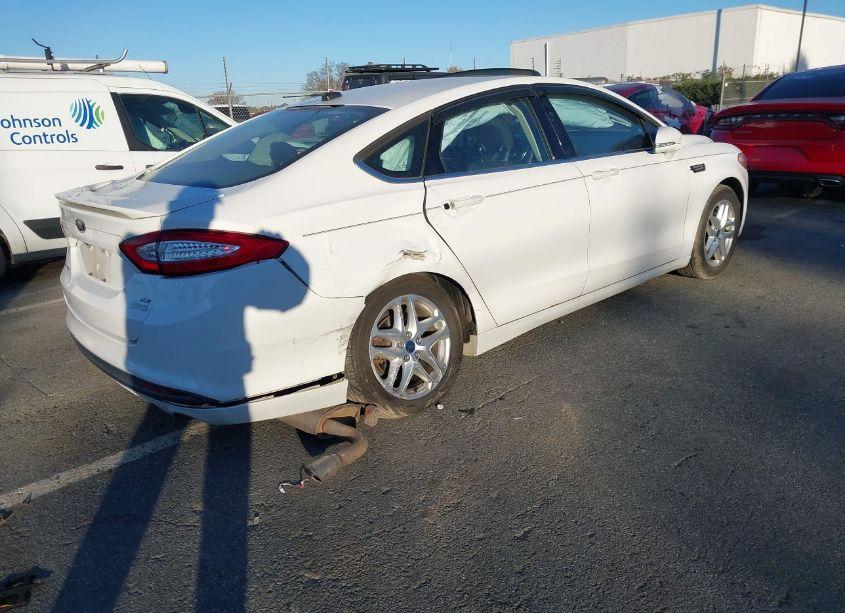 Photo 4 of 2013 Ford Fusion SE (VIN 3FA6P0HR6DR338913)