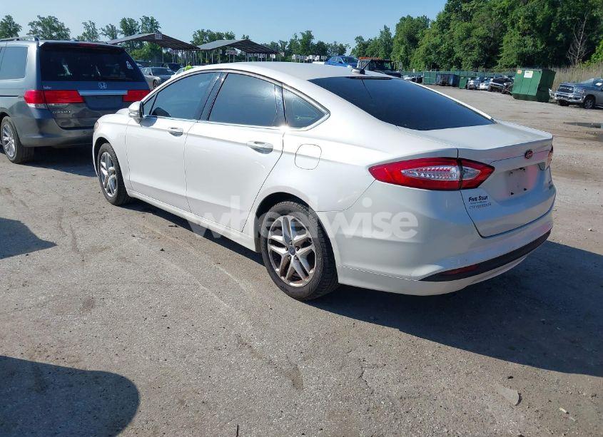 Photo 3 of 2013 Ford Fusion SE (VIN 3FA6P0HR6DR387299)
