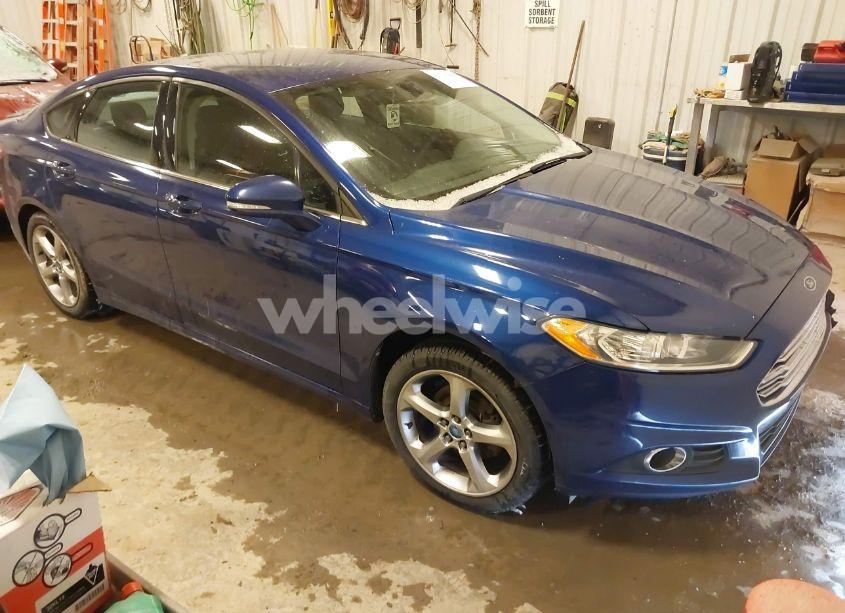 2013 Ford Fusion SE (VIN 3FA6P0HR7DR100388) main photo