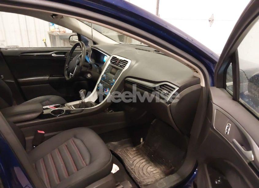 Photo 5 of 2013 Ford Fusion SE (VIN 3FA6P0HR7DR100388)