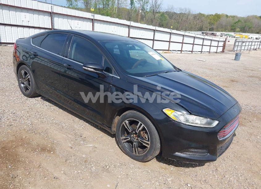 2013 Ford Fusion SE (VIN 3FA6P0HR7DR107924) main photo