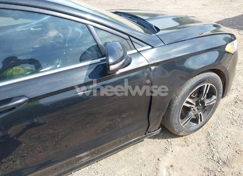 Photo 6 of 2013 Ford Fusion SE (VIN 3FA6P0HR7DR107924)