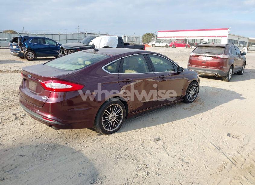 Photo 4 of 2013 Ford Fusion SE (VIN 3FA6P0HR7DR129891)