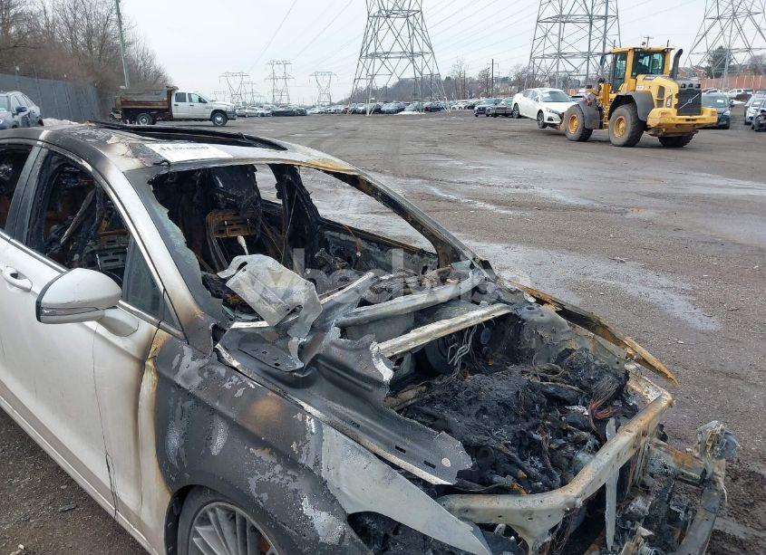 Photo 6 of 2013 Ford Fusion SE (VIN 3FA6P0HR7DR152605)