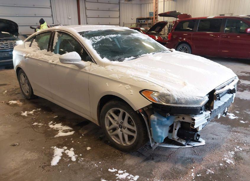 2013 Ford Fusion SE (VIN 3FA6P0HR7DR163801) main photo