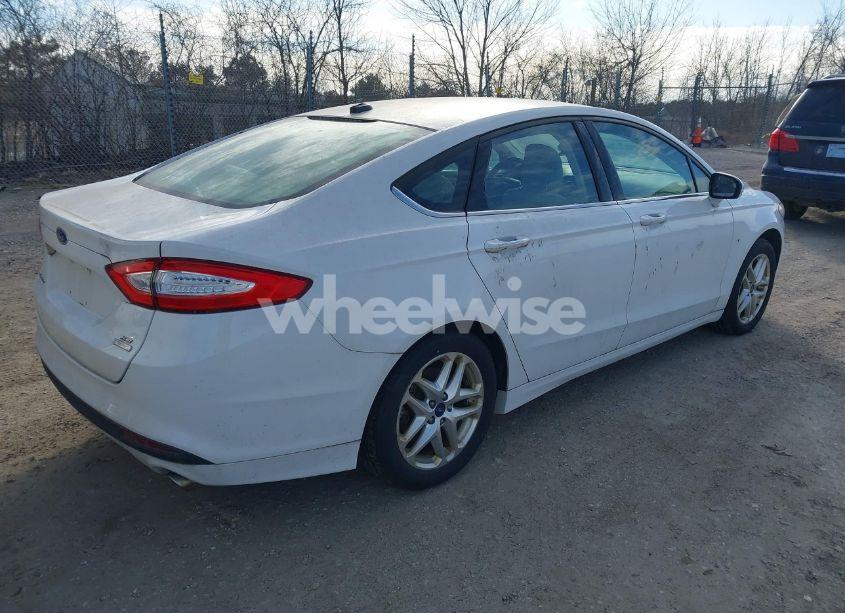 Photo 4 of 2013 Ford Fusion SE (VIN 3FA6P0HR7DR179044)